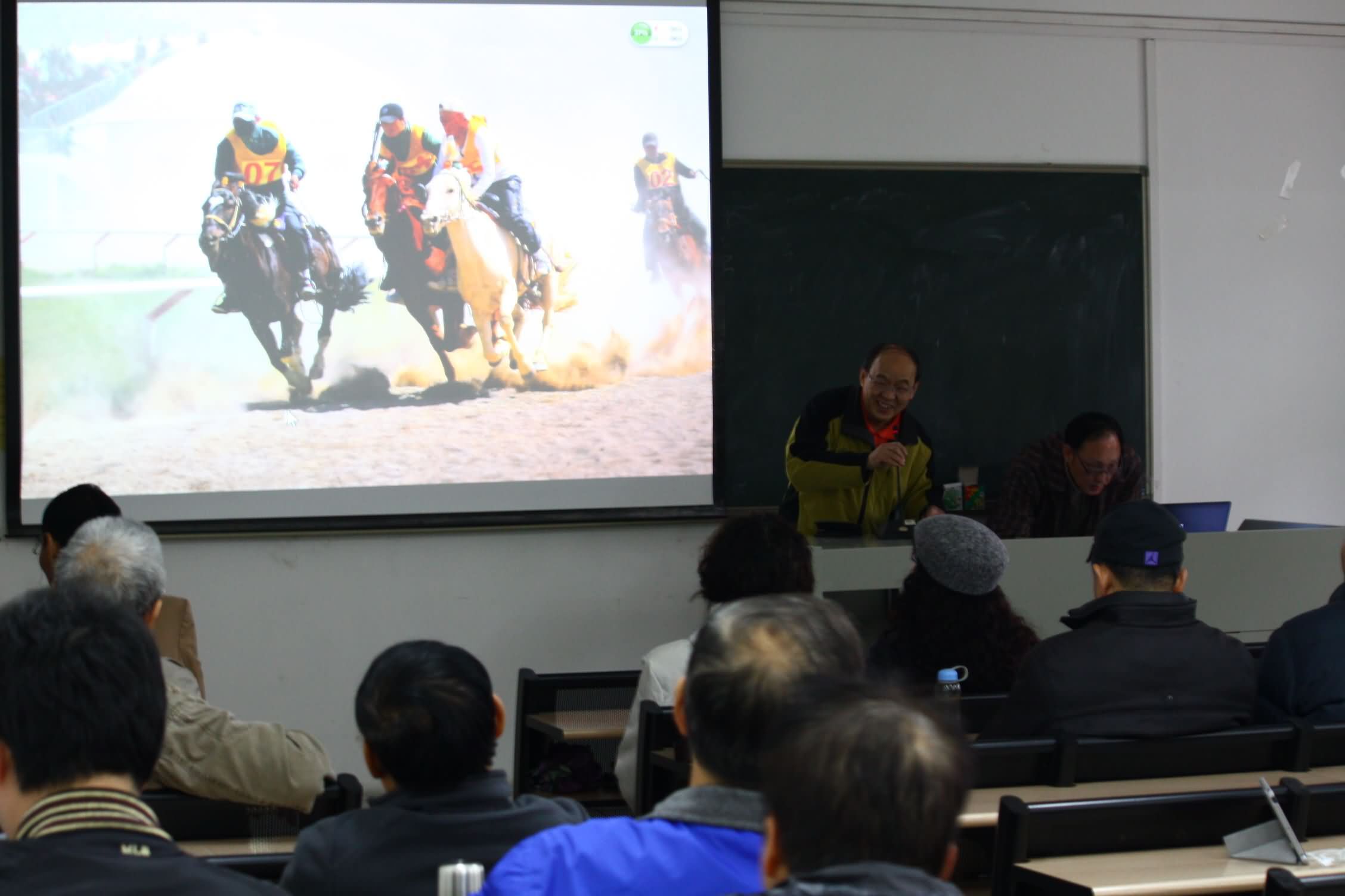 摄影精品交流沙龙在广州中医药大学成功举行