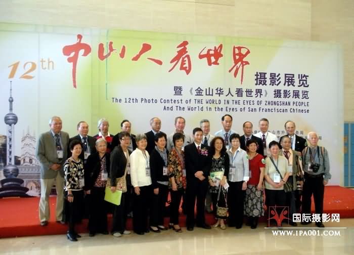 点击支持随意缩放