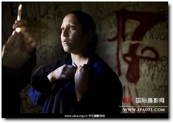 『摄影奖项』2010 F Awards 关注人类摄影奖