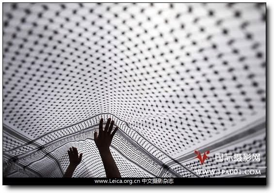 『中文摄影杂志』Pictures of the Year 2010：我们依然在仰望