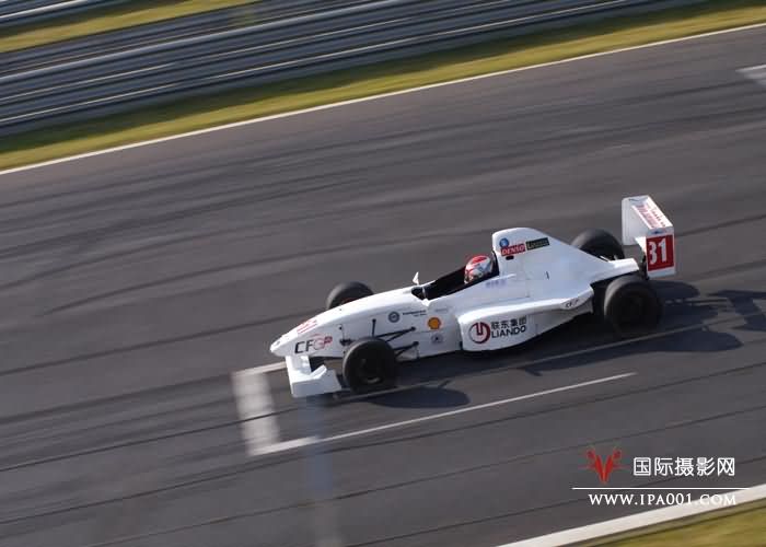 F1赛车.jpg