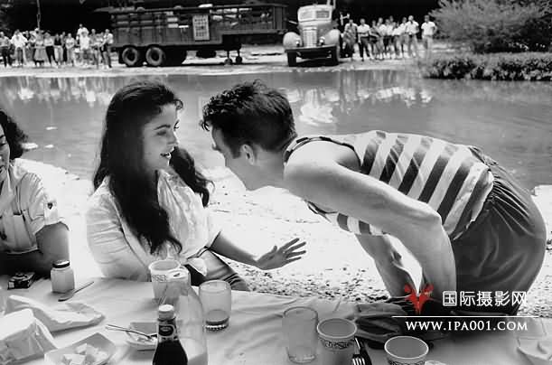 传奇摄影师镜头中的伊丽莎白·泰勒[组图]