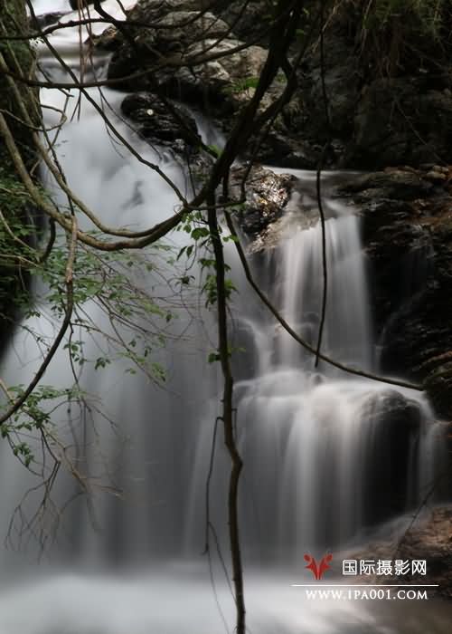 涓涓山溪水.jpg