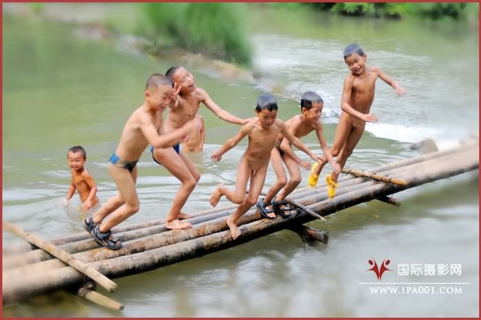 童年无忌.jpg