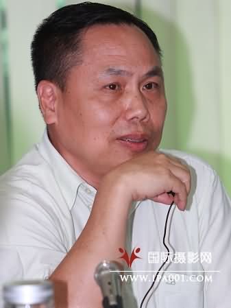 清华博商会秘书长、国际摄影协会精英摄影俱乐部主任、广州市海联创业贸易有限公司总经理苏建国