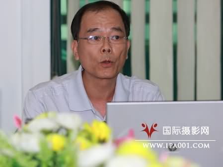 国际摄影协会副主席林伟球