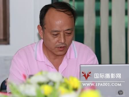 国际摄影协会副主席刘力克
