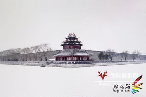 27寸大屏享受 三菱MDL271CV显示器评测