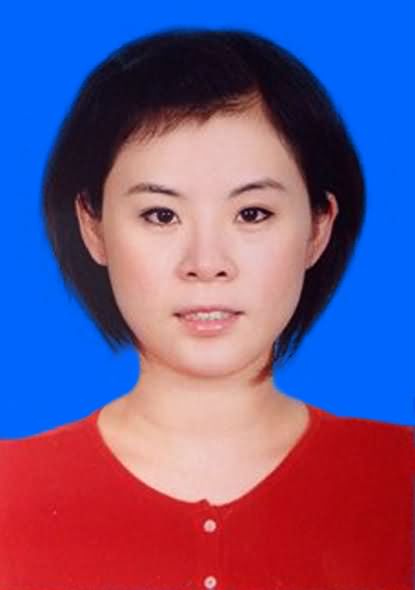 汪  玲
