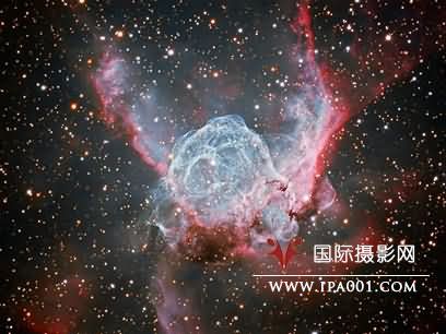 “雷神头盔”