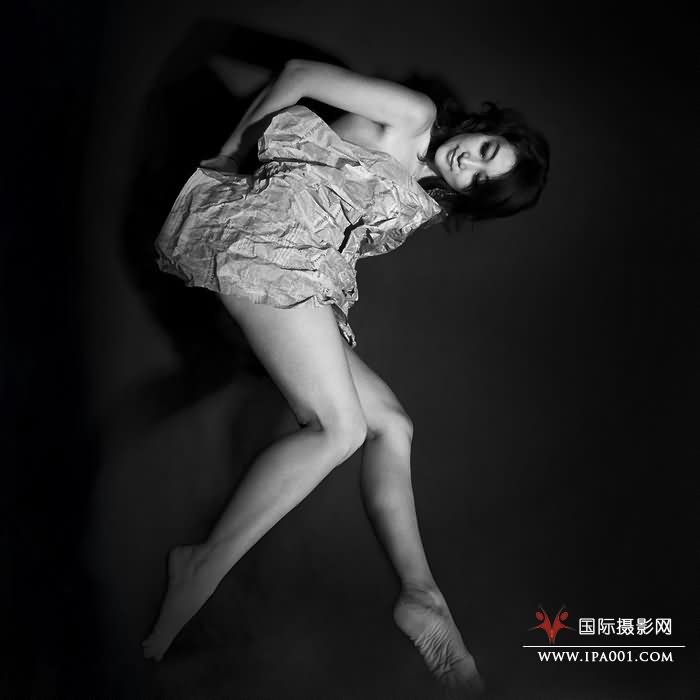 《暧昧》.jpg
