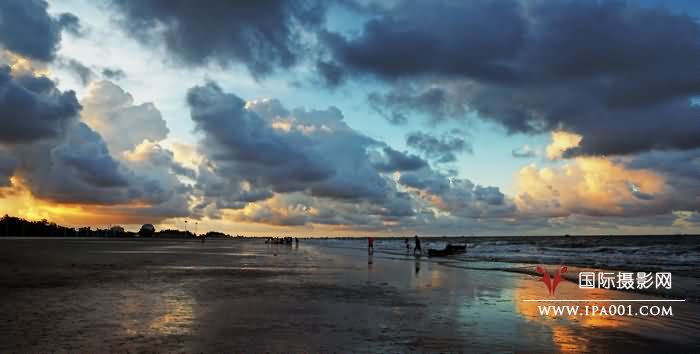 北海海滩晨曦.jpg