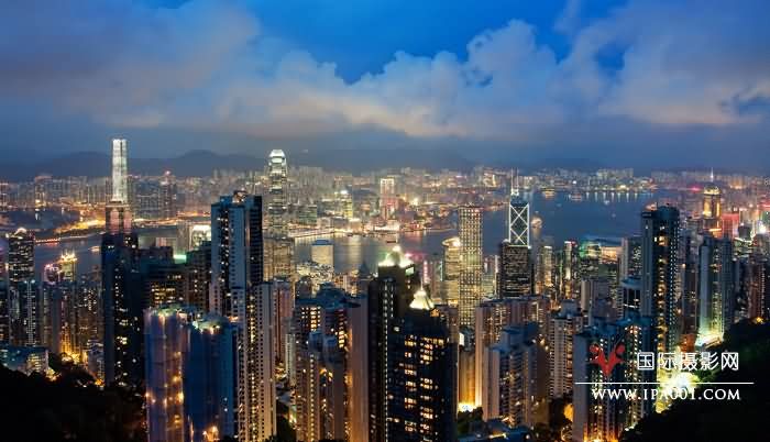 维多利亚港夜景.jpg