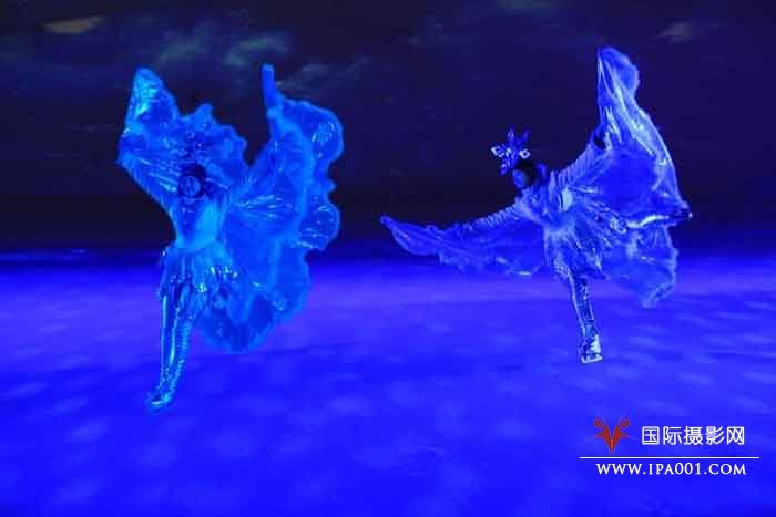 冰雪精灵-摄于哈尔滨冰雪大世界实景演出.jpg