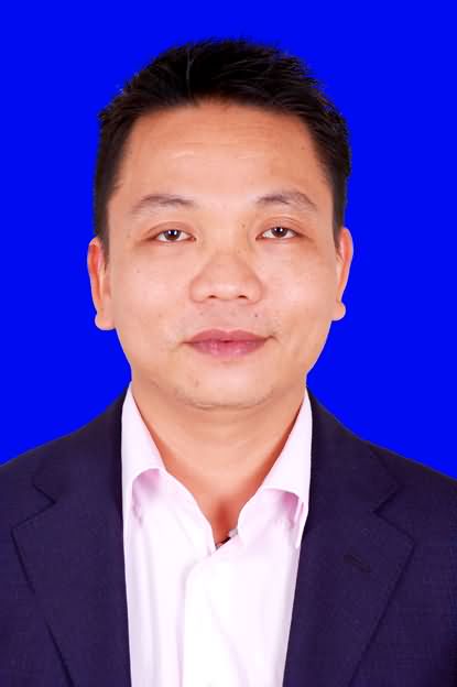黄志力