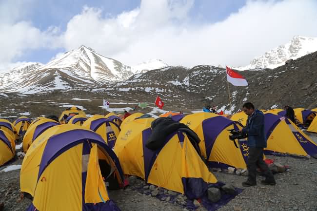 放飞雪山梦想，2013KAILAS岗什卡登山训练营即日开始报名 