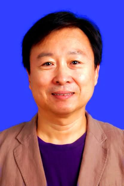 李君田