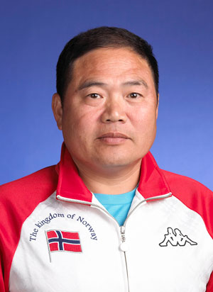 胡小中