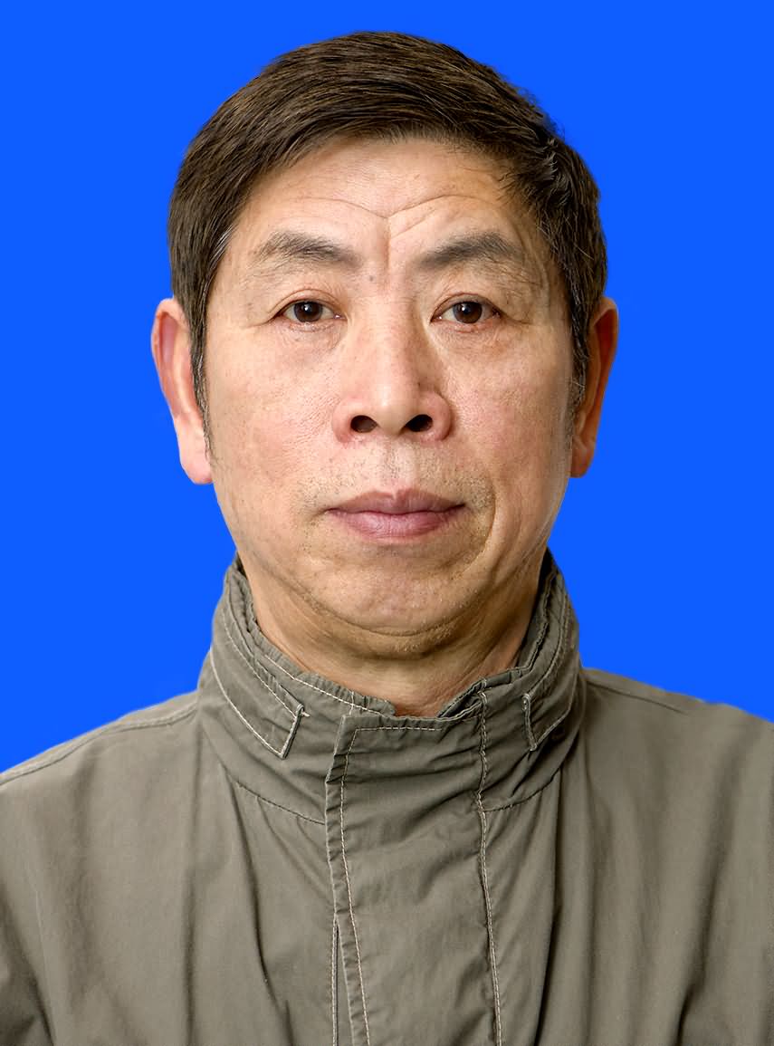 葛华平