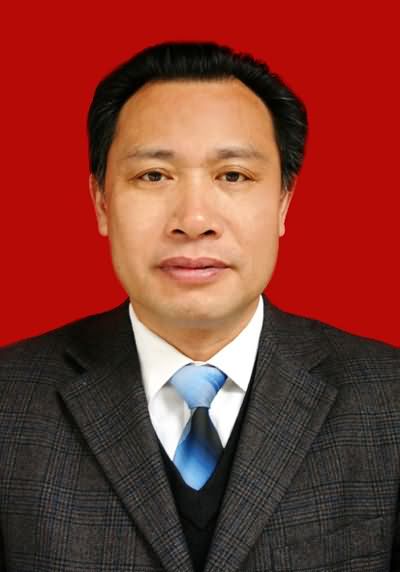 罗春明