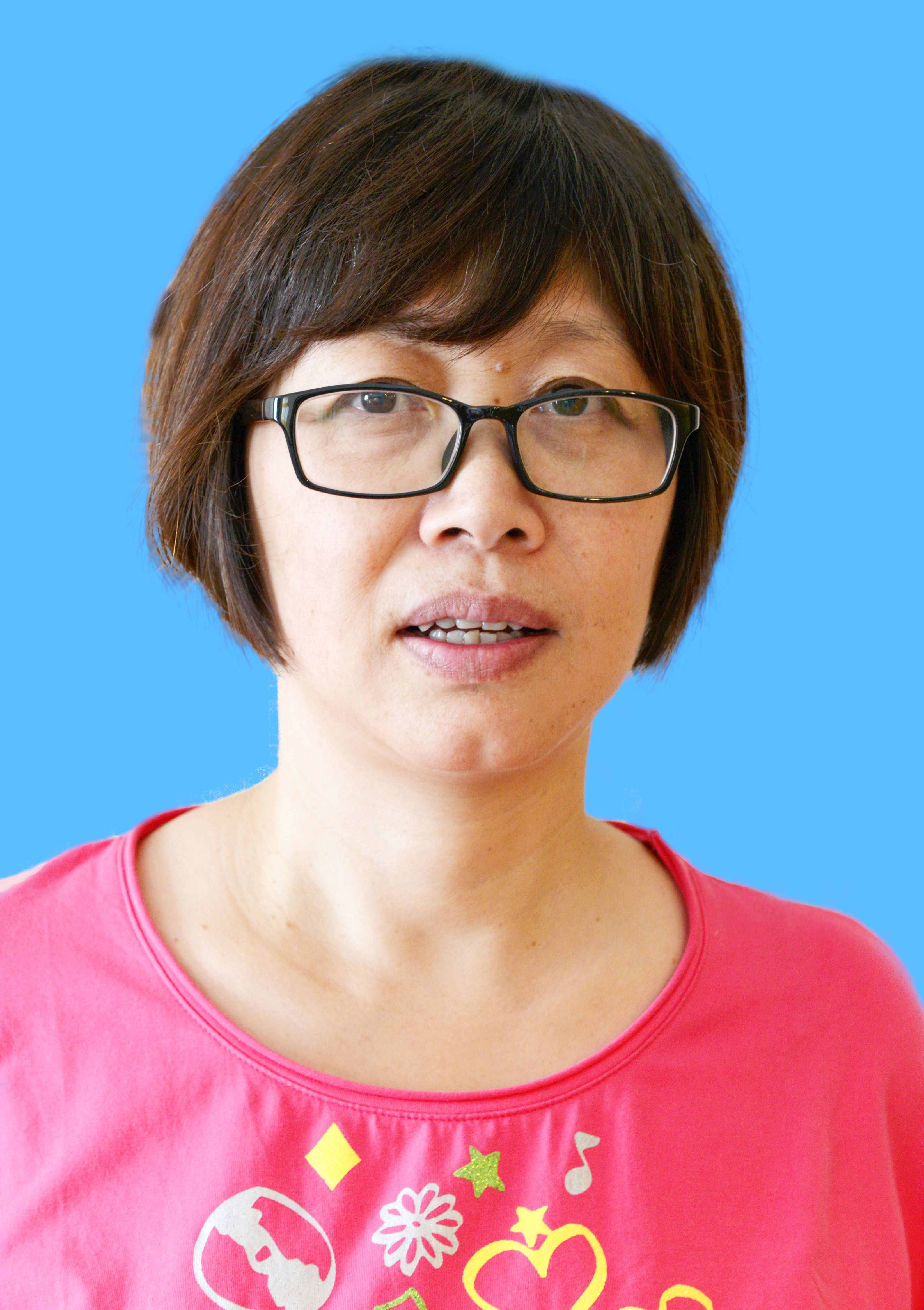 陈菲
