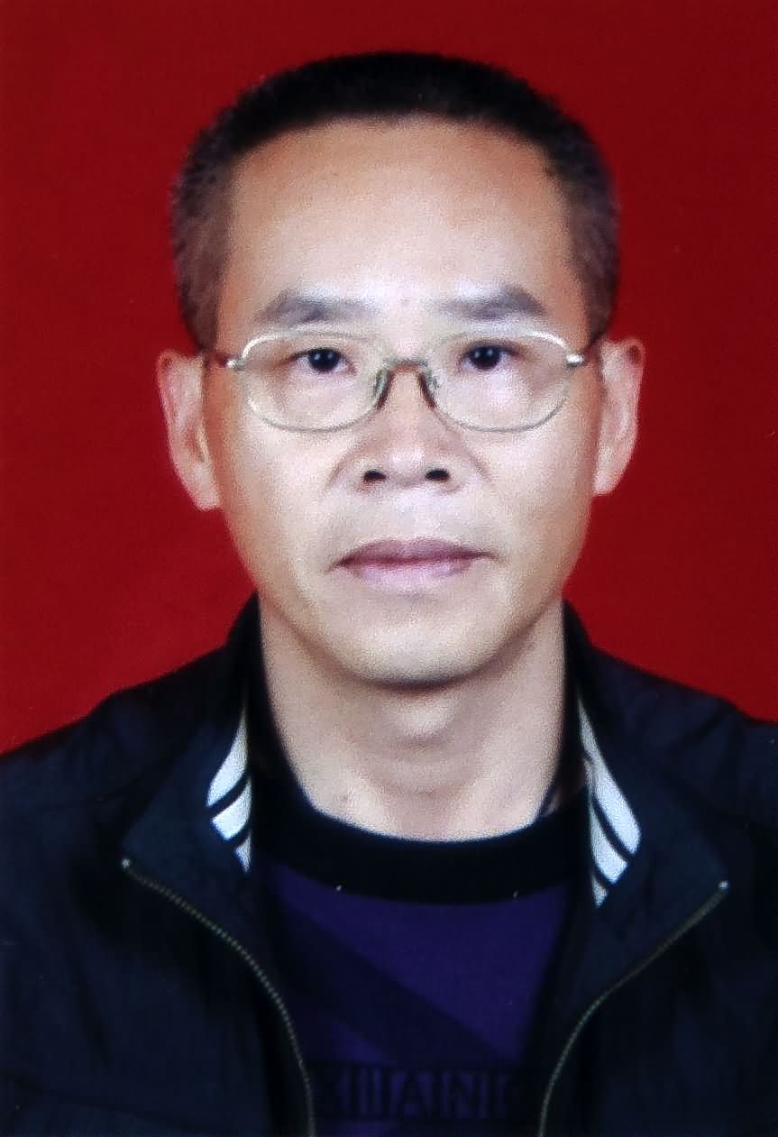 邓诚嵘