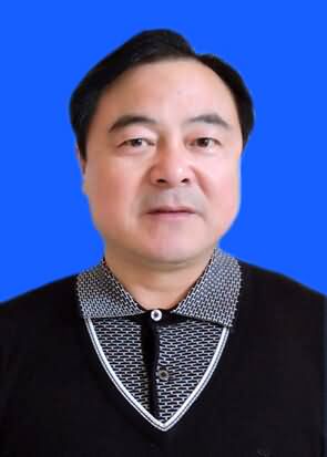 胡致平