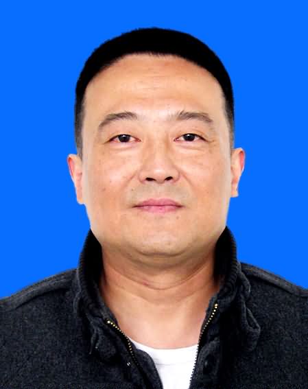 王伟