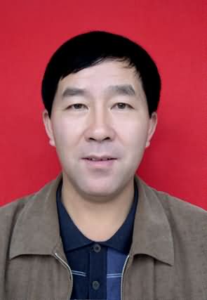 蓝雄