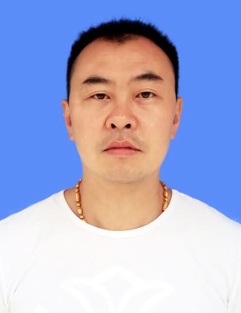 罗立煜