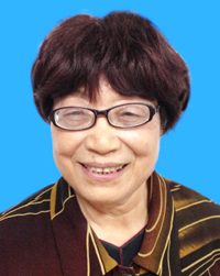 张华英