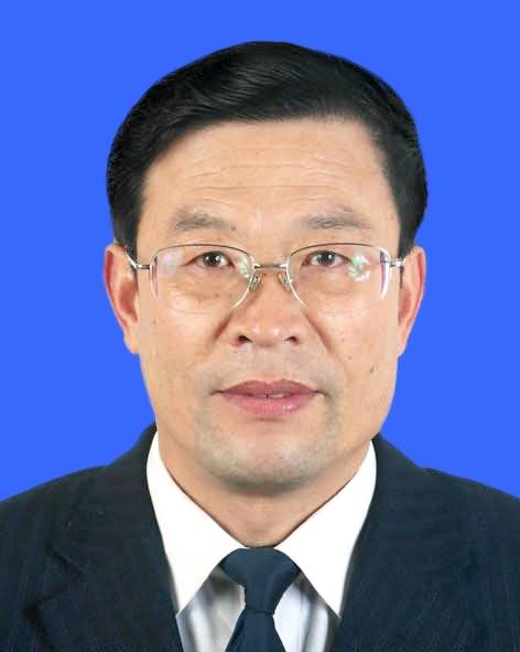 朱思启