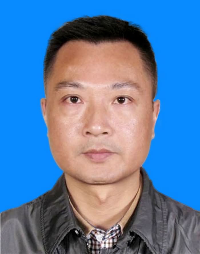 曾健