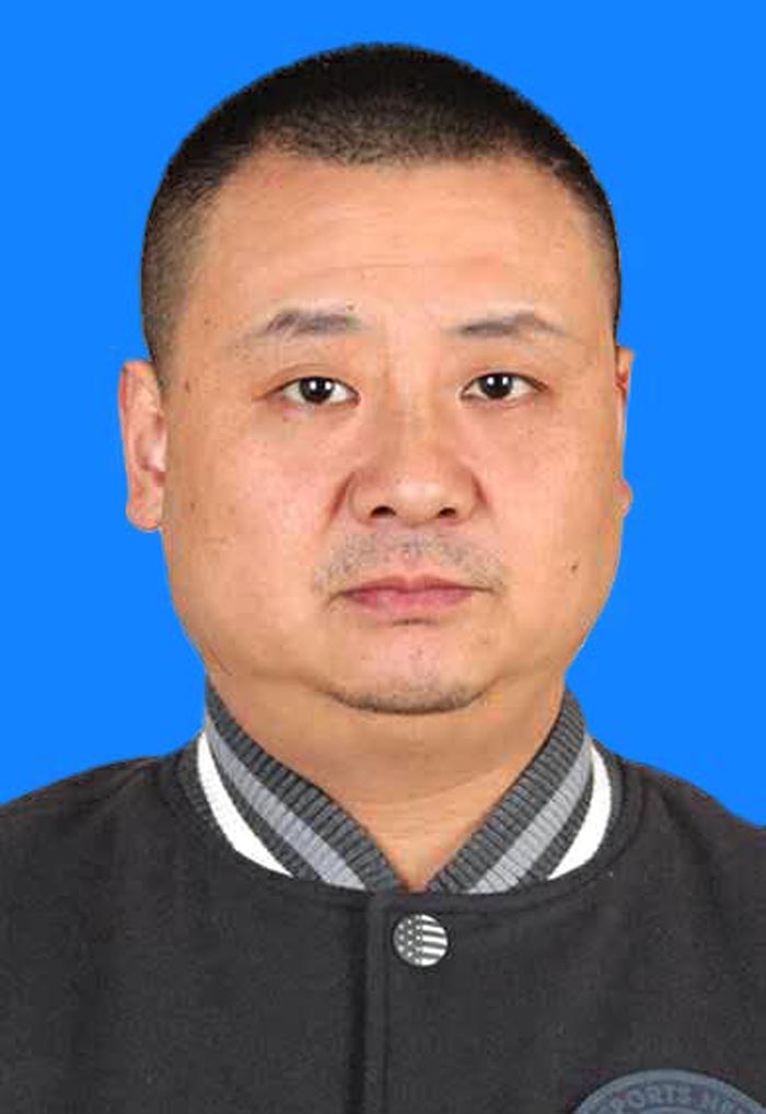 吴伟