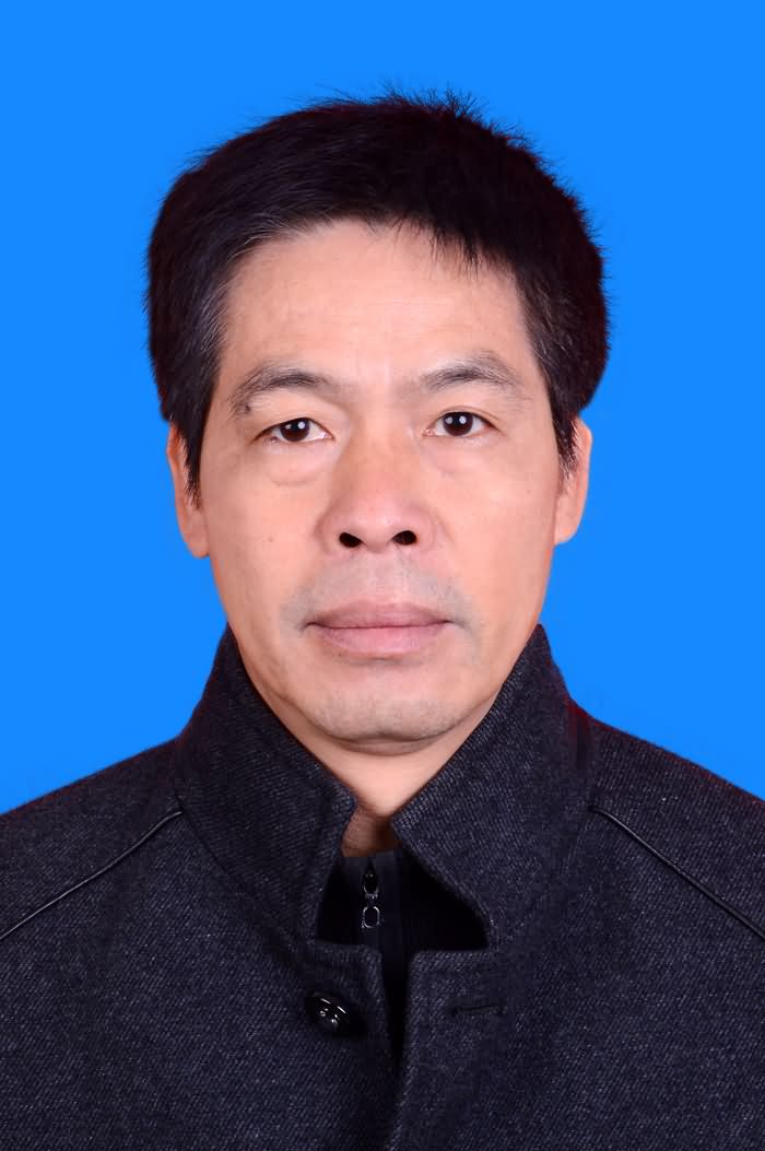 潘培连