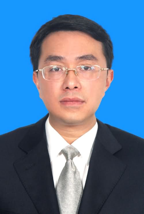 戴坚