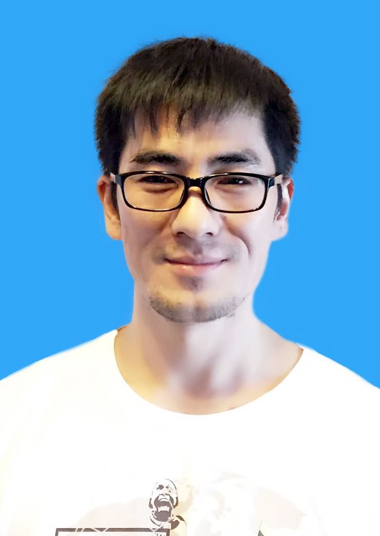 李进坤
