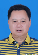 邱招席