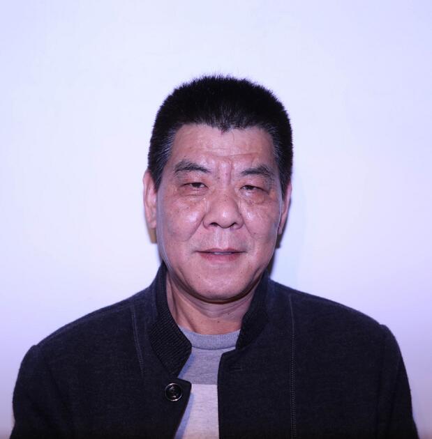 石佩刚