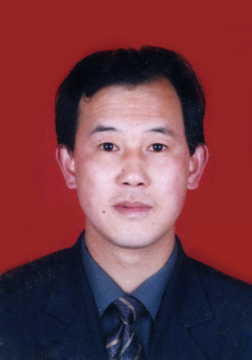 杨俊杰 