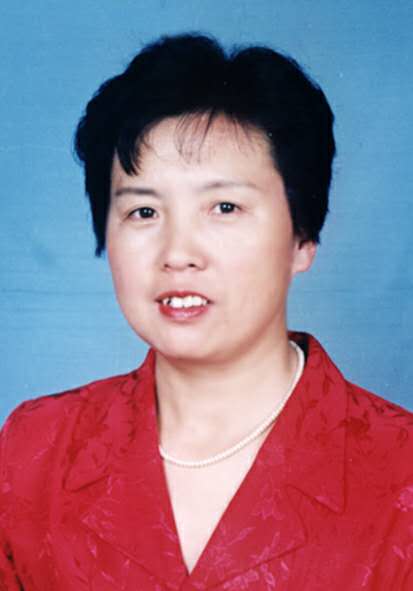 赵显秀