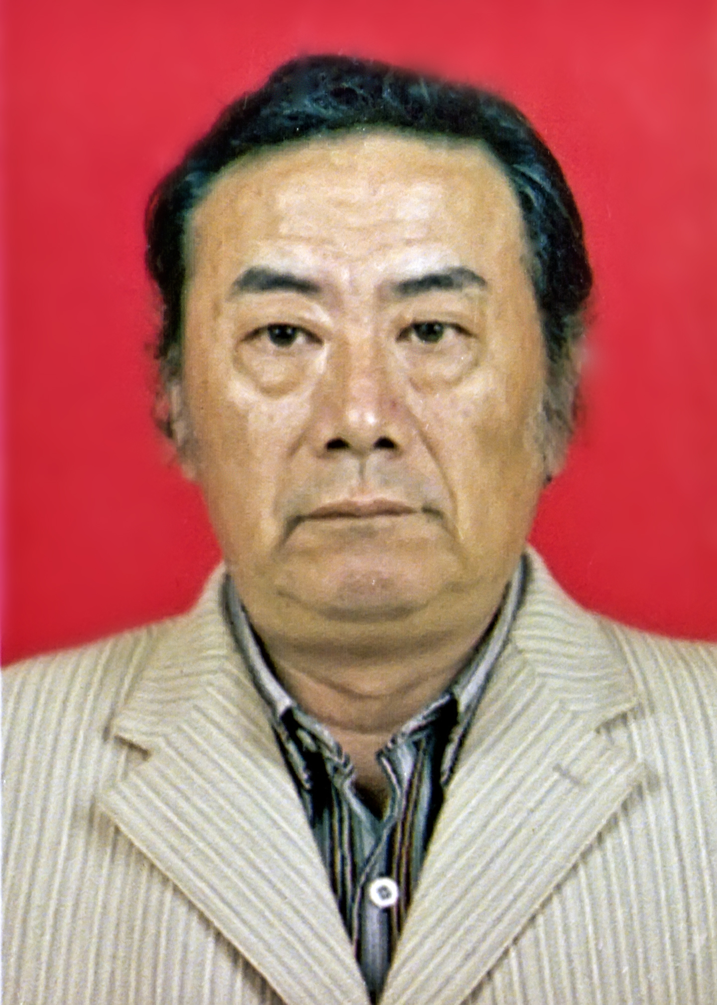 王红伟