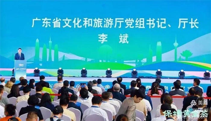 保靖黄金茶亮相广东国际旅博会