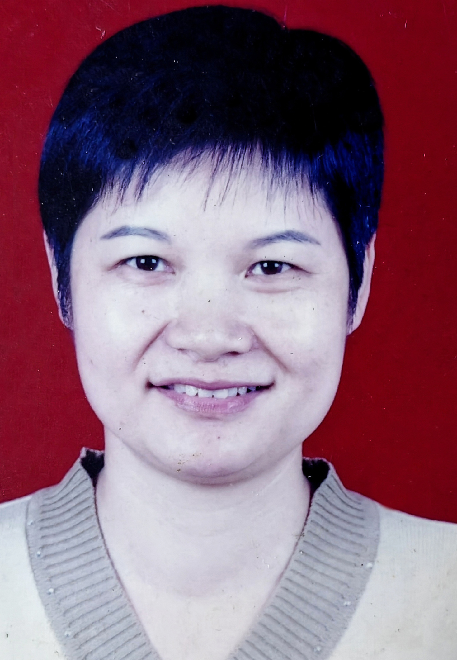 欧彩英