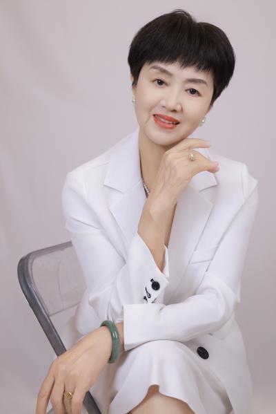 第三届国际摄影金相机奖颁奖盛典获奖者--周航丽老师（39）
