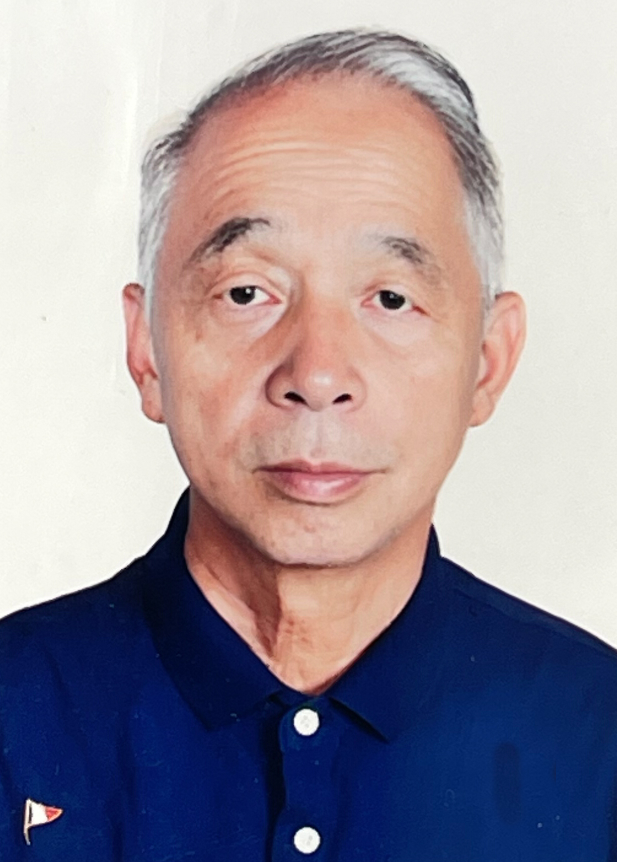 张世成.