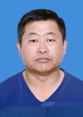 佟树林