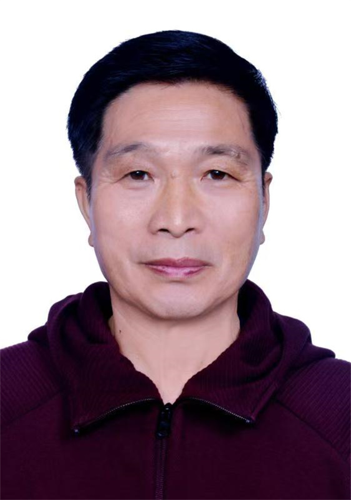 黄仕均