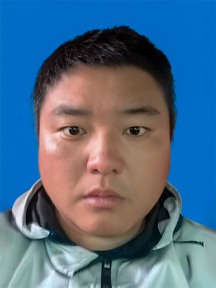 李智龙