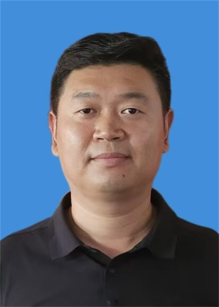 张建璞.